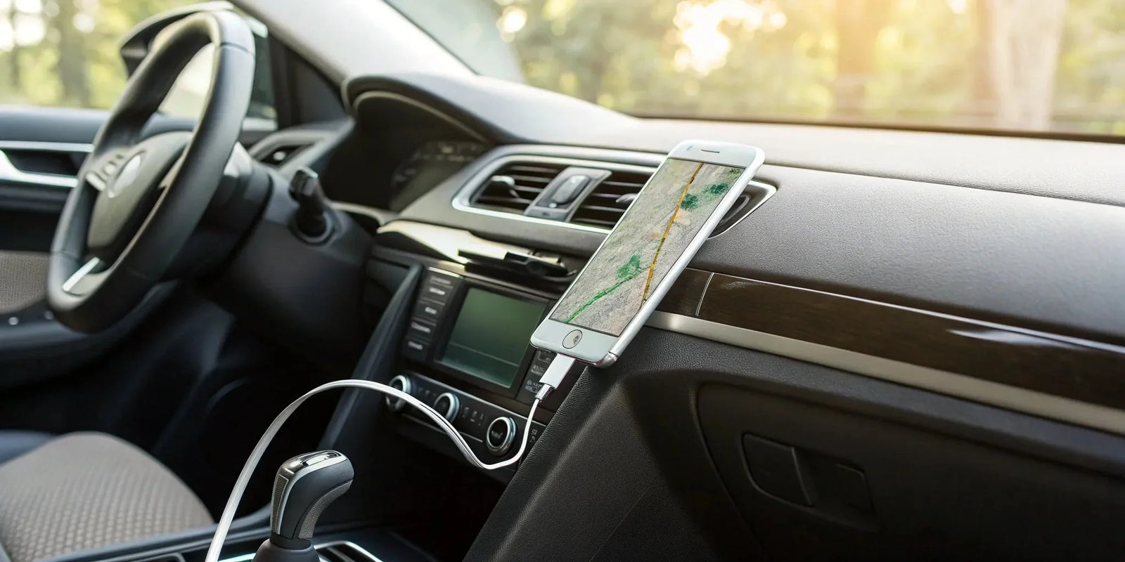 Best Car Chargers for Your Phone: Fast Charging on the Go - KEUTEK