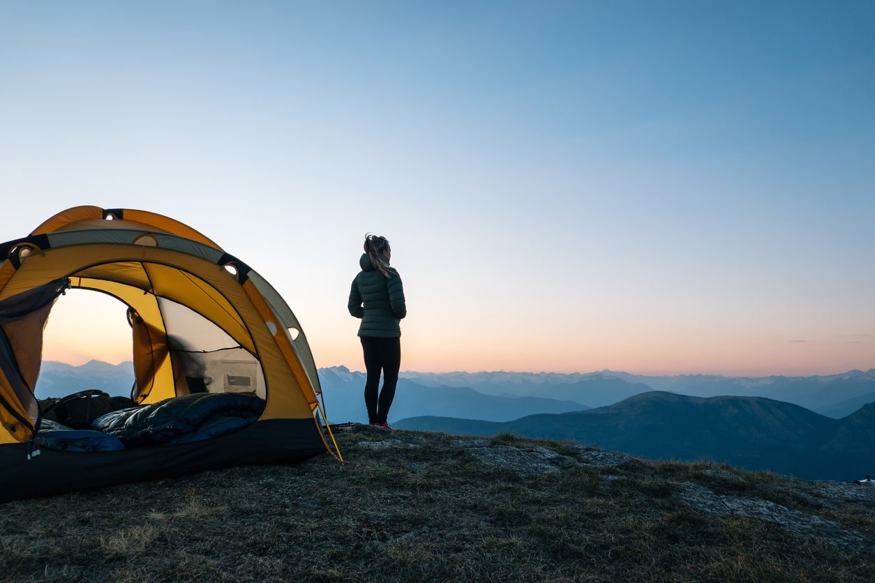 Ultimate Guide to Mountain Camping: Top Sites & Tips | KEUTEK