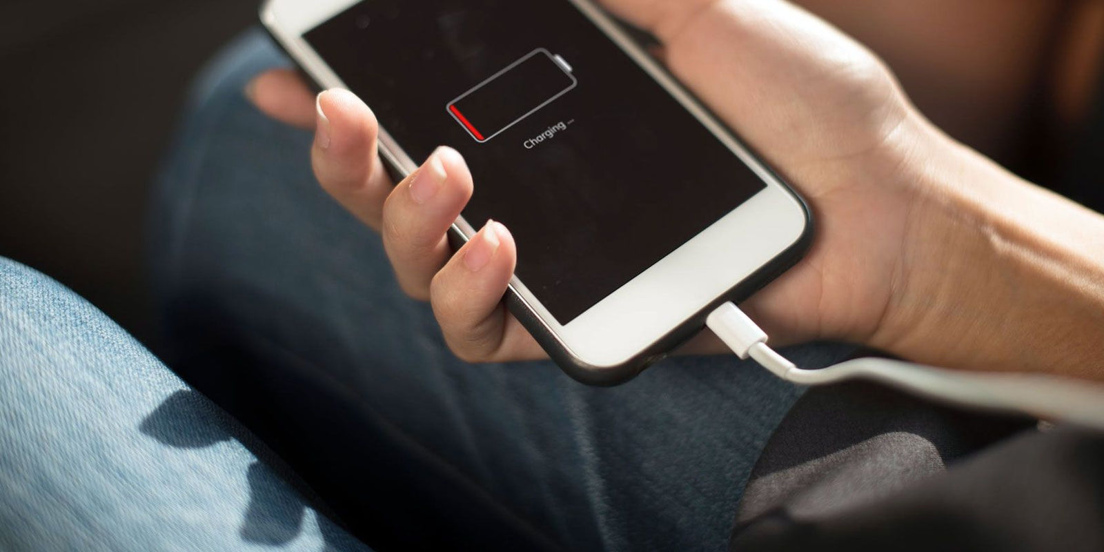 Why Is My Mobile Phone Charging Very Slowly? - KEUTEK